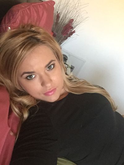 Aida Rey - Escort Girl from Orange California