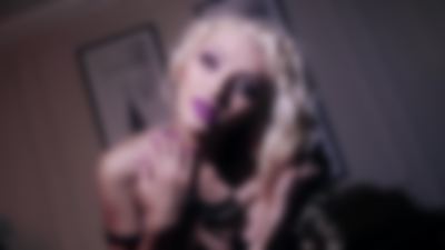 Blonde Escort in Eugene Oregon