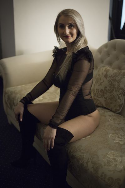 Lesbian Escort in Pueblo Colorado