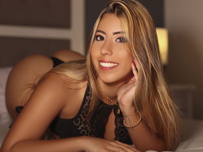 Roxana Wants Adong - Escort Girl from West Palm Beach Florida