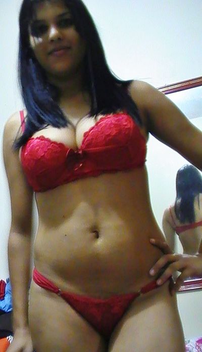 Blonde Escort in Birmingham Alabama