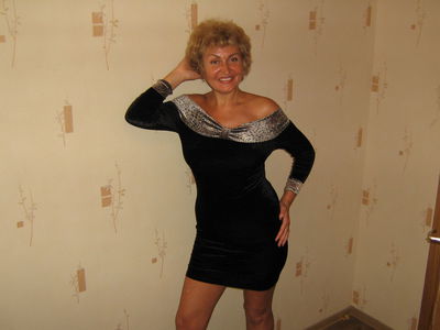 Hot Blonde Mel - Escort Girl from Chicago Illinois